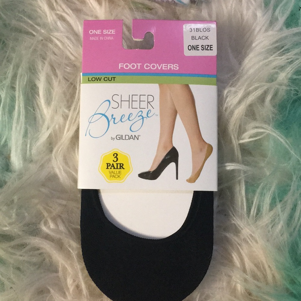 Gildan os low cut foot covers. (each lot 15 pairs)